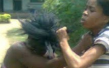 Pour une affaire de jalousie, la « niarél » se fait mordre par la « awoo » et la blesse avec une pierre