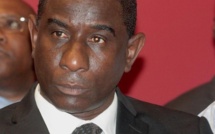 Mamadou Talla, ministre de l’Artisanat trouve anormal que la table du Conseil des ministres et les meubles de l’Assemblée nationale soient importés