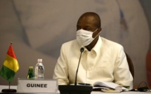 Guinée: Alpha Condé exige un “pass sanitaire” aux Sénégalais