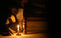 Récurrence des coupures : Keur Mbaye Fall refuse de payer les factures et promettent de bloquer l’autoroute à péage et la RN1