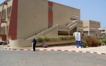 Enseignement supérieur : le SAES prend à témoin l’opinion publique nationale sur les risques encourus par l’Université sénégalaise.