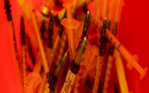 Covid-19: la France envoie dix millions de vaccins supplémentaires à l'Afrique