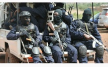 Mali: le commandant de la Forsat inculpé pour meurtres, écroué, mais vite libéré