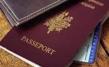 Démantèlement d'un réseau de falsification de faux papiers à Tenerife : 20 faux passeports, 77 téléphones et de la drogue saisis