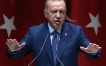 Le président turc Recep Tayyip Erdogan menace d'expulser dix ambassadeurs après un appel à libérer un opposant