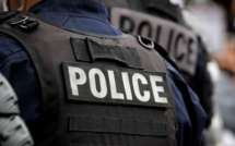 France: un policier attaqué à Cannes, la piste terroriste envisagée