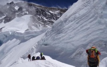 Népal: les corps des trois alpinistes français disparus le 26 octobre ont été retrouvés (police)