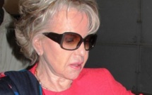 Karim Wade en prison : Ses avocats saluent la détermination de sa mère