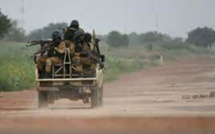 Au Burkina Faso, une cérémonie d'inhumation agitée pour les 36 gendarmes tués à Inata