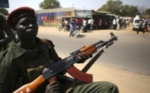Soudan du Sud: les combats et les évacuations d'étrangers se poursuivent