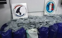 Plus d'une tonne de cocaïne saisie dans un camion du rallye Paris-Dakar débarqué au Havre