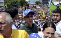 Manifestations au Venezuela: Capriles reprend les devants