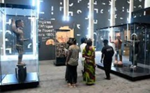 Au Bénin, forte affluence à l'exposition présentant les 26 œuvres restituées par la France