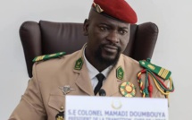 Guinée : le Colonel Doumbia arrête le Conseil des ministres et somme les membres du gouvernement de descendre sur le terrain pour nettoyer la ville