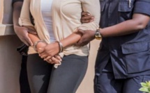 Deux filles condamnées pour usage des photos d’une actrice aux formes généreuses afin de soutirer de l’argent aux hommes