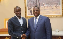 Yaxam Mbaye et son premier conseil des ministres: "C'est excellent"