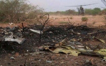 Crash du vol Air Algérie: dans le deuil, l’enquête se poursuit