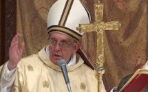 En Corée, le pape François attaque les «modèles économiques inhumains»