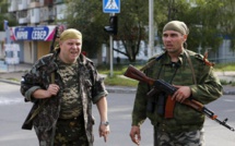 Ukraine: la bataille pour encercler Donetsk fait rage