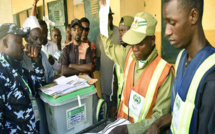 Elections au Nigeria: la Commission électorale reprend son décompte ce lundi matin