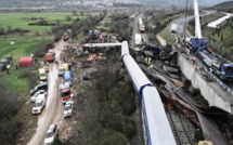 Tragédie ferroviaire en Grèce: près de 60 morts, le chef de gare avoue "une erreur"