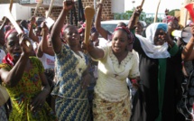 Burkina: les femmes dans la rue contre la révision de la Constitution