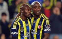 Fenerbahce- Besiktas (2-0) : Moussa Sow marque et bat Demba Ba