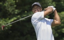 Golf: Tiger Woods se classe dernier pour son retour en compétition