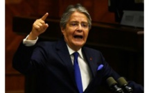 Guillermo Lasso, le président de l'Équateur, menacé de destitution, dissout le Parlement