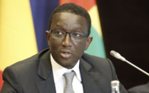 Le PM évoque la nécessité de promouvoir l'emploi pour faire face à l'immigration massive