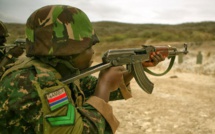 Direct Putsch Gambie: Des armes tonnent toujours à Banjul - Omerta des journalistes et les citoyens