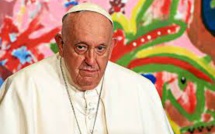 Le pape François, fiévreux, a annulé son programme vendredi matin