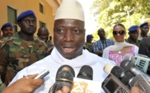 Après avoir échappé au putsch: Jammeh se fait escorter par des soldats tchadiens