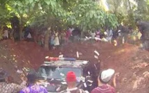 Kenya : Conformément à sa dernière volonté, un homme est enterré avec sa voiture!