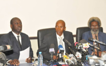 Révision annoncée du procès de Karim Wade: ses avocats apportent des précisions