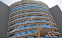 L'APS en brassard rouge pour attirer l’attention des autorités