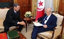 Tunisie: Ennahda rejette le gouvernement d’Habib Essid