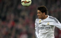 Real Madrid : une offre de 54 M€ arrive pour Varane !