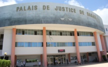 Live devant la prison de Rebeuss: Diop Taif et Vito Der Mister fixés sur leur sort ce mercredi