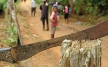 Dahra Djolof: pour une affaire de vol, il tranche le cou de son cousin avec une machette