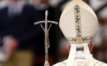 Le Vatican se justifie pour les bénédictions de couples homosexuels