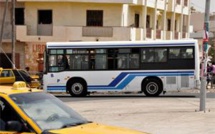 Choc mortel au rond-point des mamelles: un bus "tata" tue un des passagers