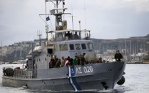 L'UE lance l'opération Navfor en Méditerranée contre les passeurs