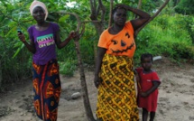 Ebola : “70 000 enfants invisibles”