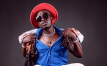 Le chanteur Soriba Kouyaté inculpé pour « association de malfaiteurs et vol en réunion »