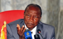 Présidentielle en Guinée: huit candidats pour un poste