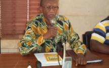 Burkina: "la transition n'est pas arrivée à étancher la soif des populations" (syndicats)