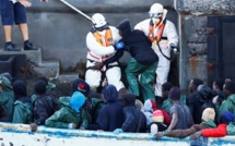 Canaries : enquête ouverte pour mauvais traitements dans des centres d'accueil pour migrants mineurs