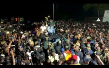 Kébémer-Violente bagarre entre des militants de "Samm Sa Kaddu" et ceux de Pastef : des bombes lacrymogènes utilisés et des blessés enregistrés