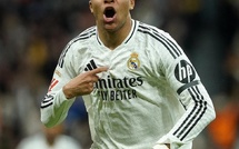 Liga :  panenka, coup franc, Kylian Mbappé porte le Real Madrid et la pression sur Barça